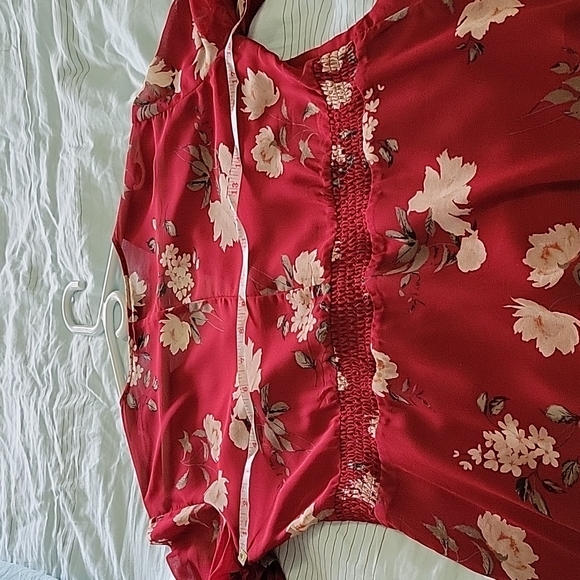 Mint condition flowery dress - Picture 8 of 11